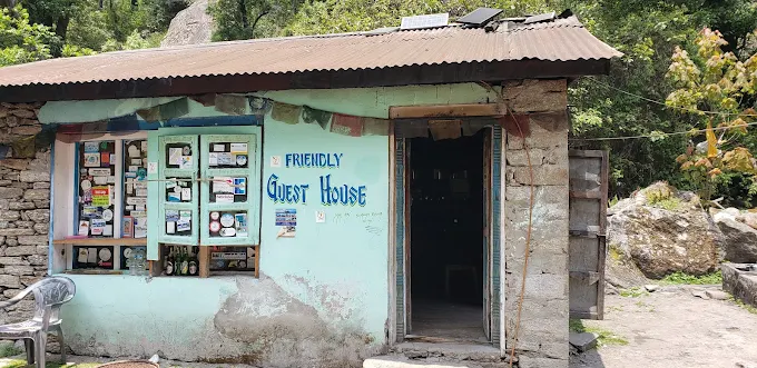 Lama Hotel (2420m)